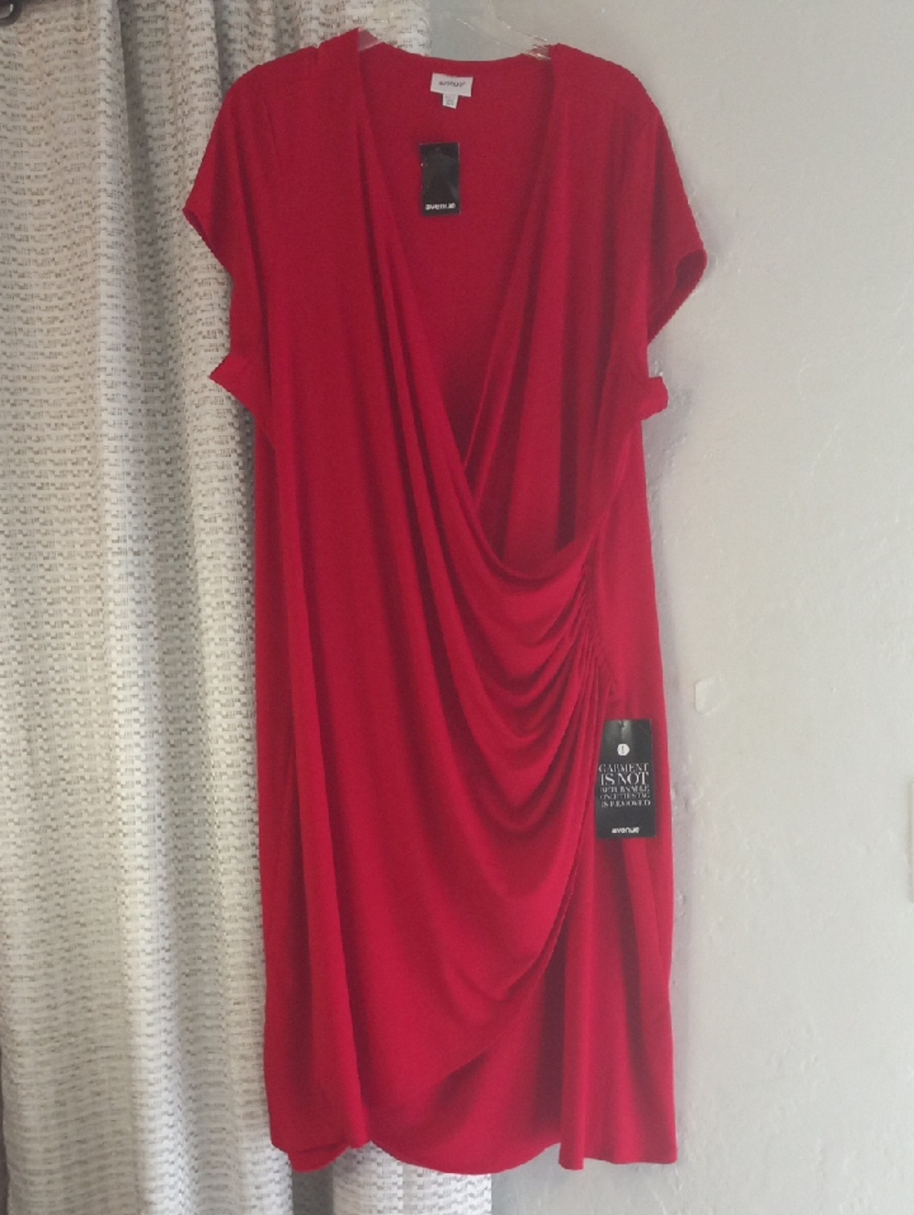 Avene Plus Size Red Midi Dress